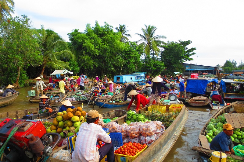Mercado flotante Mekong Can tho Cai Be en Vietnam VXA Travel