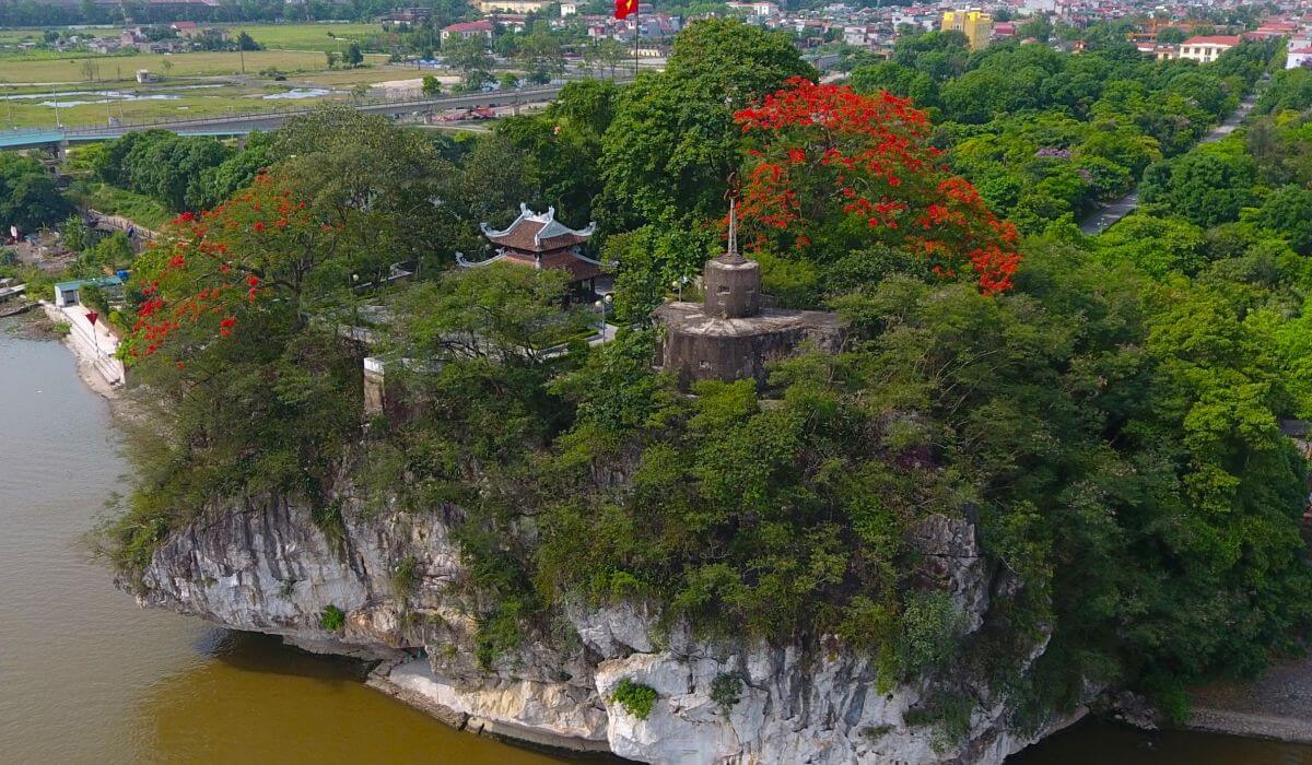 Montaña Non Nuoc