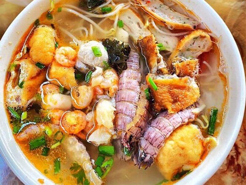 Bun mariscos vietnamita