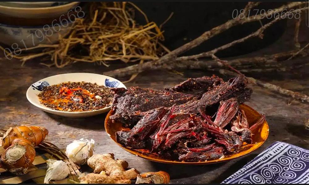 Carne de bufalo ahumada