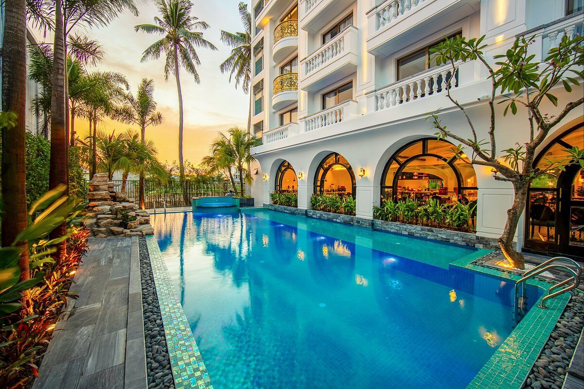 hoteles hoi an