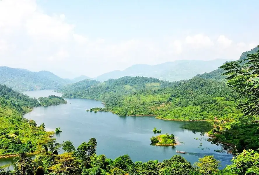 lago Ba Be