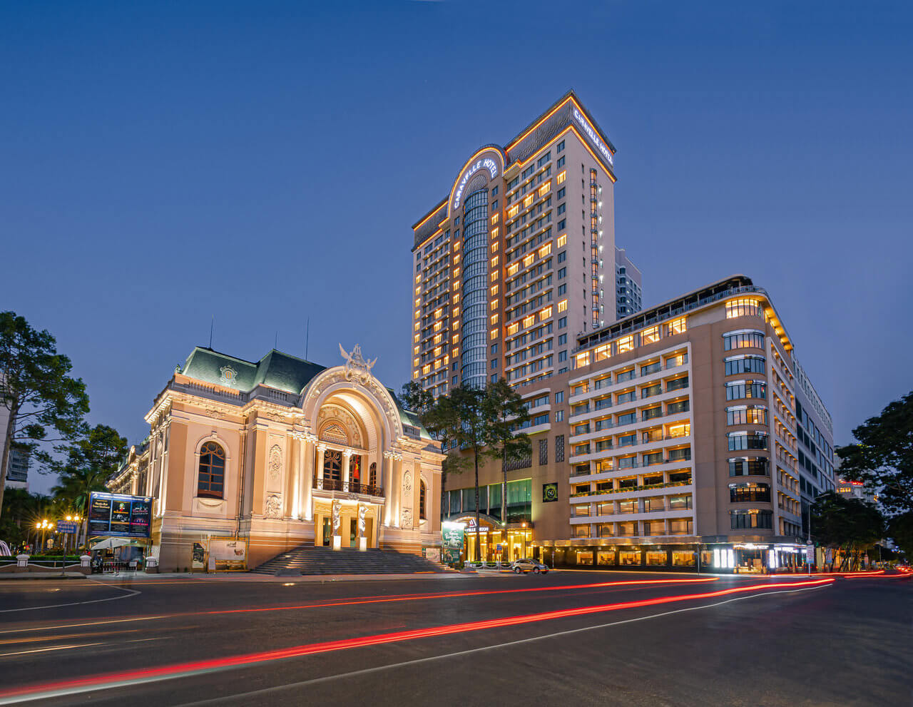caravelle hotel